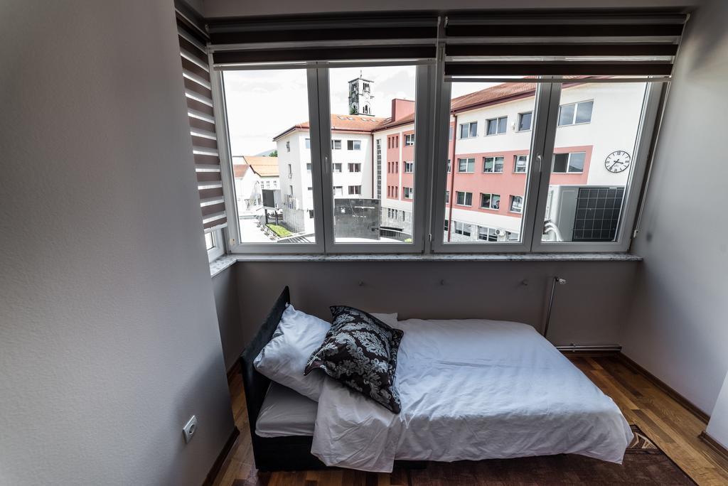 Suites Donna Bihac Exterior photo